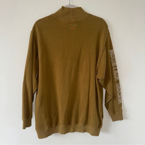 Aerie Mountain Season Golden Brown Sweatshirt Women's Medium
Mock Neck Pockets - Picture 7 of 7